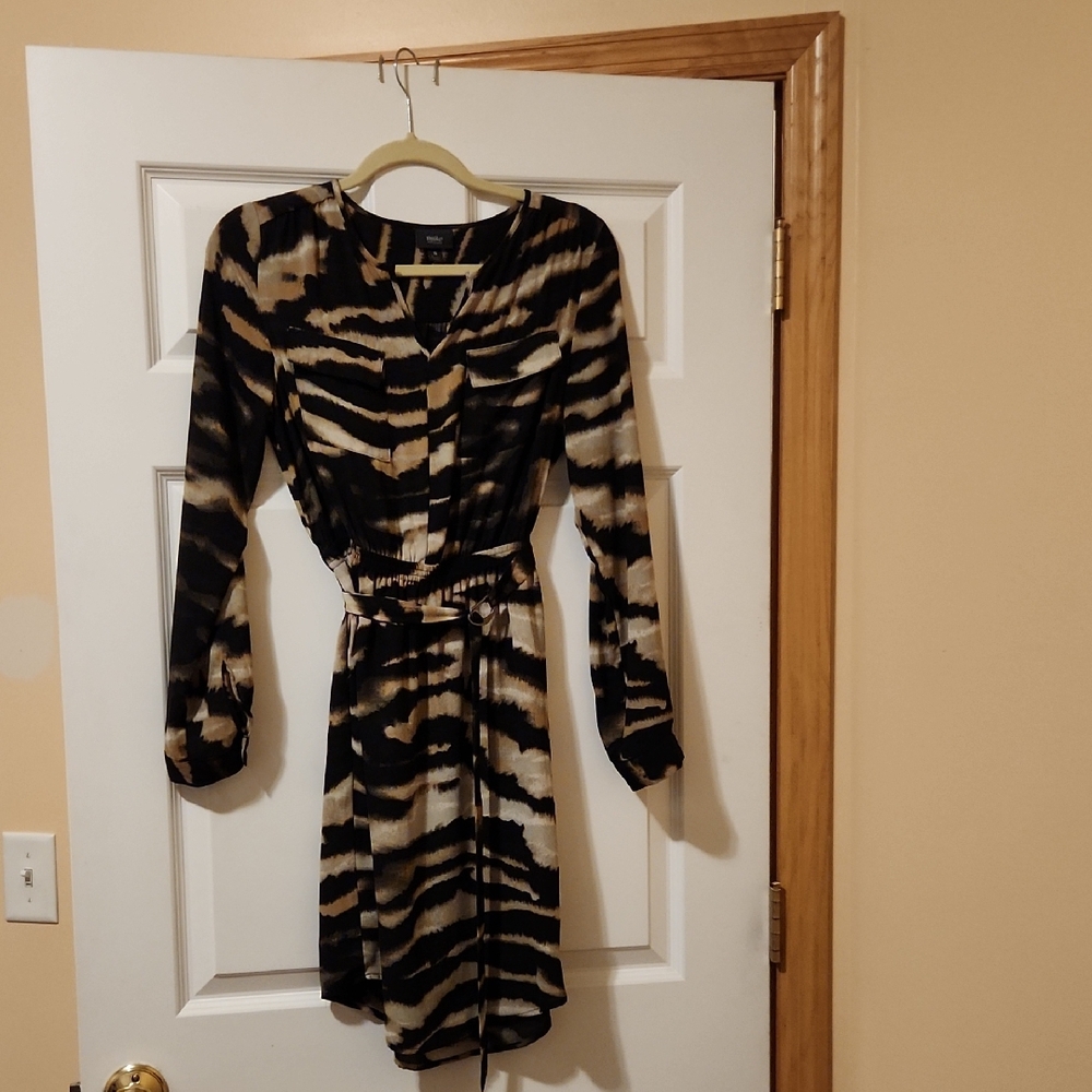 Mossimo Supply Co. Black and Tan Long Sleeve Dress
